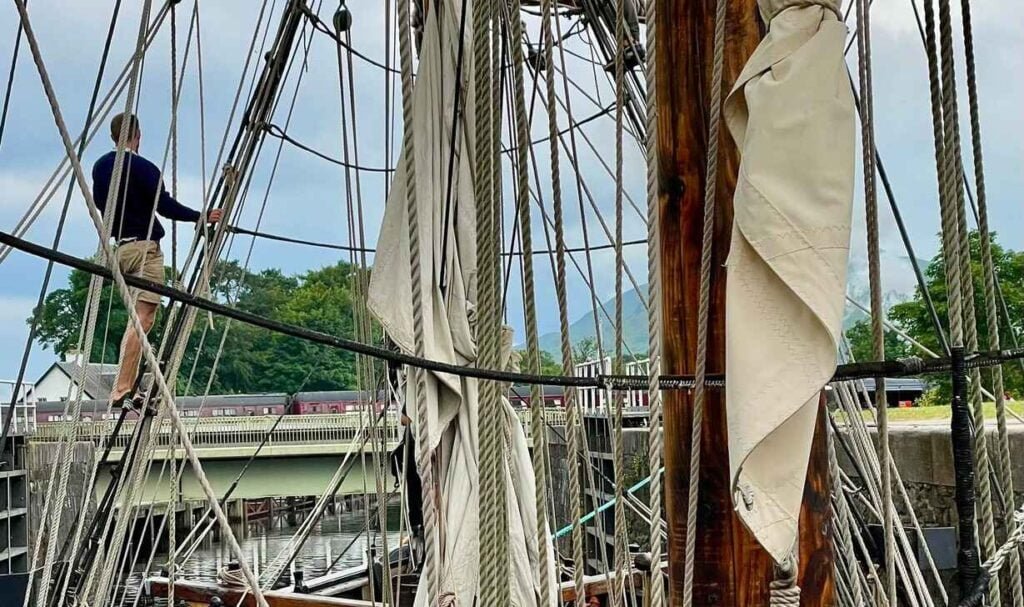 Transport of tall ship Phoenix UK Transport of square sails Phoenix UK