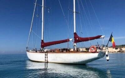 Sailing across Atlantic