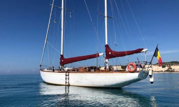 Sailing across Atlantic