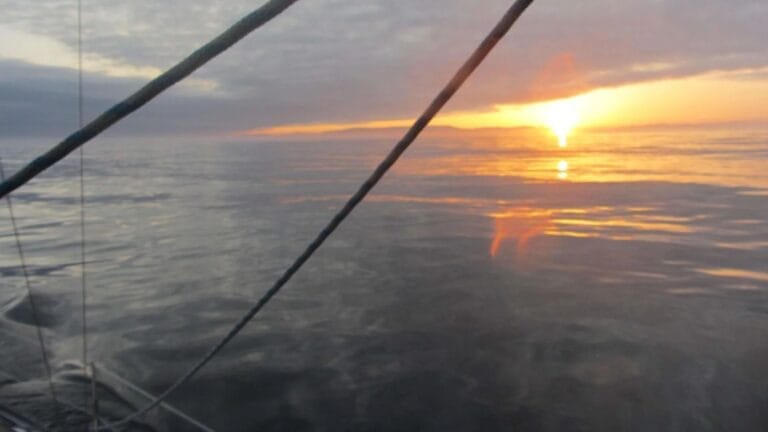 Miles building 3 Wind in Bay of Biscay